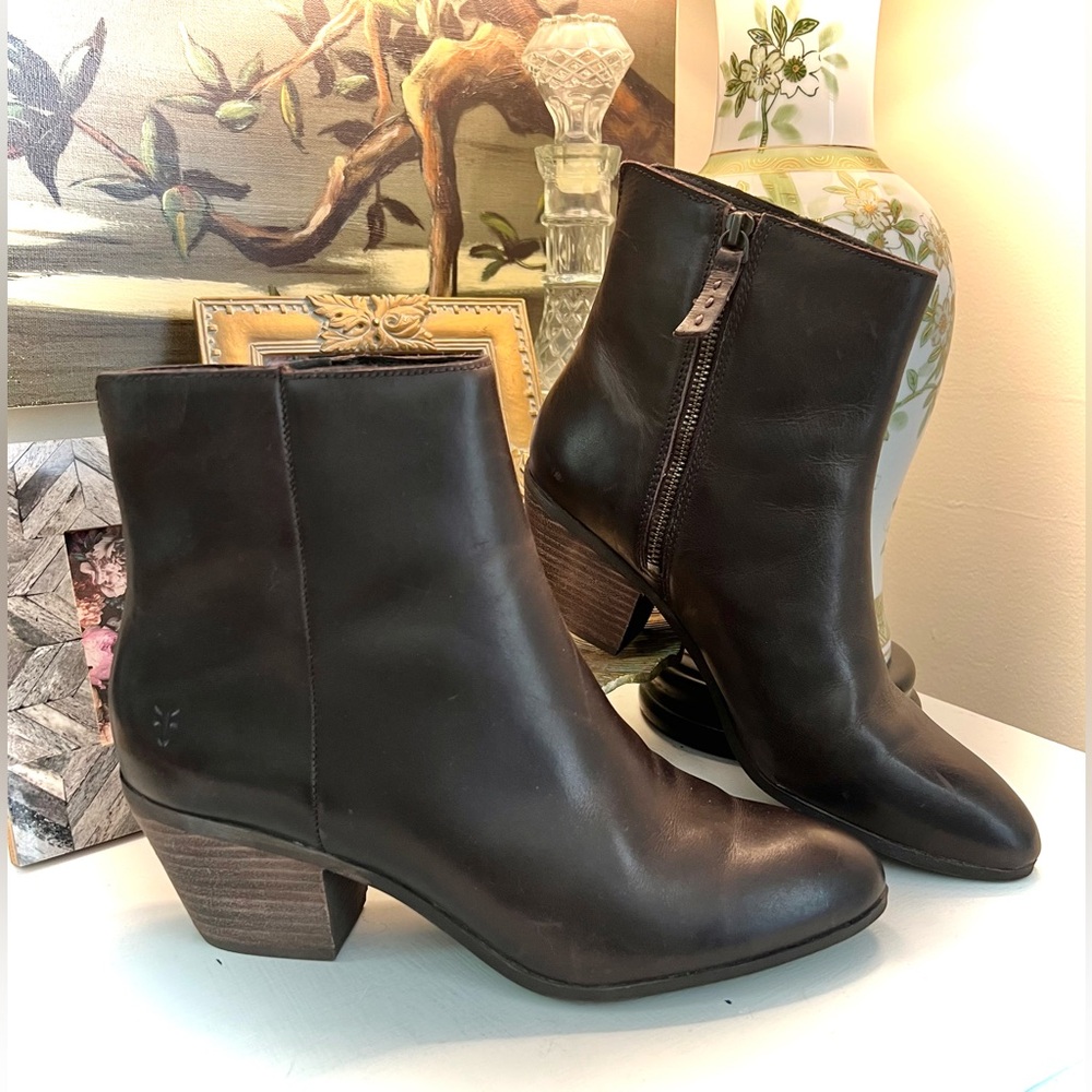 Frye Megan Brown Side Zip Booties